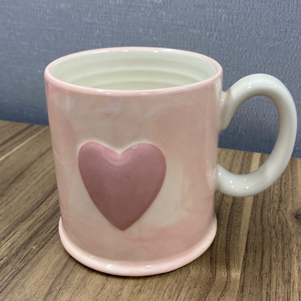 The Old Pottery Company heart mug